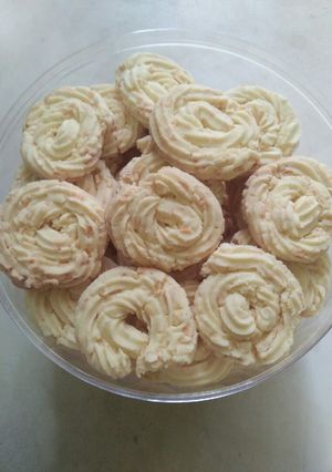 Foto resep Kue sagu keju lumerr lembut nya