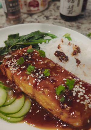 A picture of Grilled Salmon with Sweet Chili Sauce.
