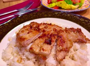 Hình của món Cốt Lết Heo Ram Nước Mắm.