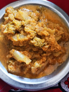 ப்ரோக்கோலி குழம்பு(brocoli curry recipe in tamil) செய்முறை முக்கிய புகைப்படம்