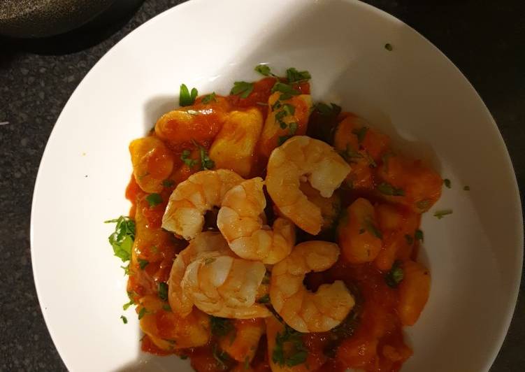 Steps to Prepare Homemade Prawn, Nduja and tomato gnocchi