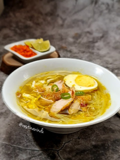 Foto resep Soto Ayam Bening Bumbu Dasar Kuning