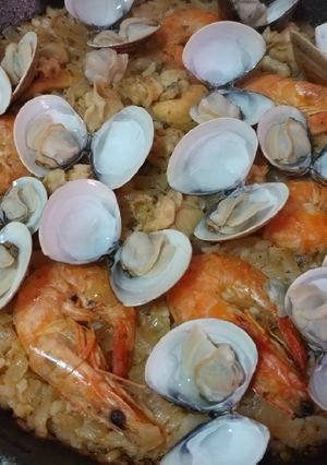 西班牙海鮮燉飯 的食譜成品照片