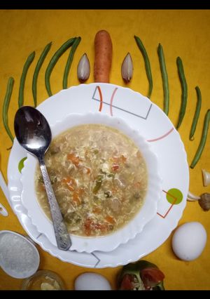 এগ সোয়া স্যুপ (egg soya soup recipe in bengali) রেসিপির প্রধান ছবি