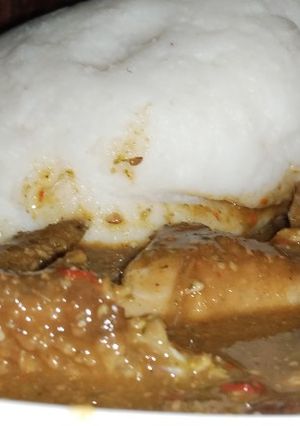 Tuwon shinkafa miyan kubewa busashshe ainihin hoton girkin