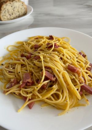 A picture of Spaghetti Carbonara.