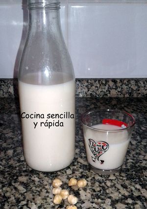 Una foto de Leche de avellanas