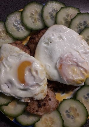 Fokhagymás karaj tojással recept fotója