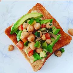 A picture of Not too boring breakfast.