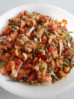 Una foto de Ensalada de lentejas