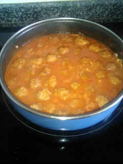 Una foto de Albóndigas con salsa de cerveza