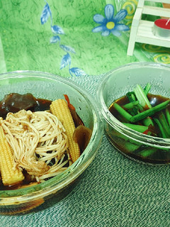 減醣夏日涼拌菜-酸辣玉米菇 的食譜成品照片