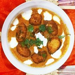 A picture of Pumpkin kofta curry.