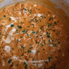 A picture of Kashmiri Butter Chicken.