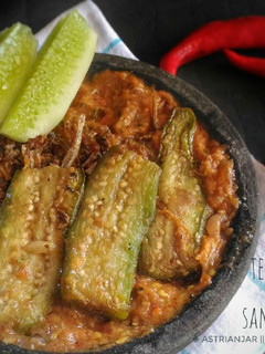 Foto resep Terong Teri Penyet Sambal Terasi 🍆