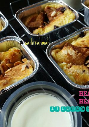 Foto resep Bread pudding with vanilla sauce (recook resep Tintin Rayner)