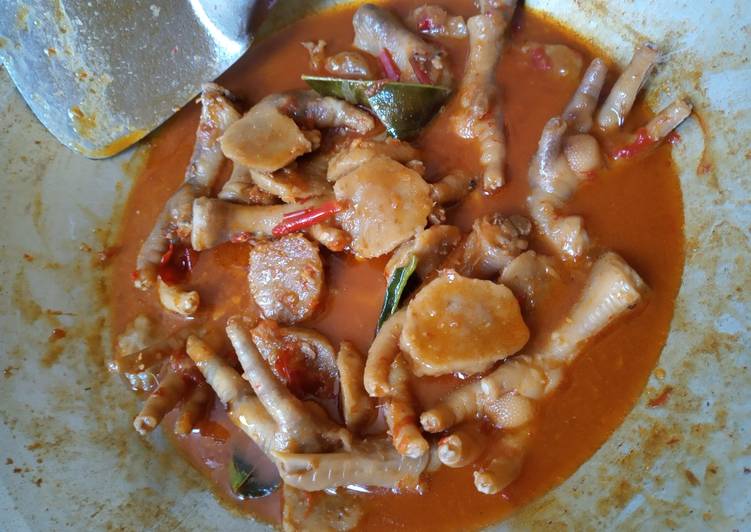 Ceker & baso bumbu merah