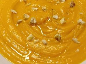 Buche Gateau Roule Mousse A La Creme De Marron Maison Poires De Veronique Filippi Cookpad