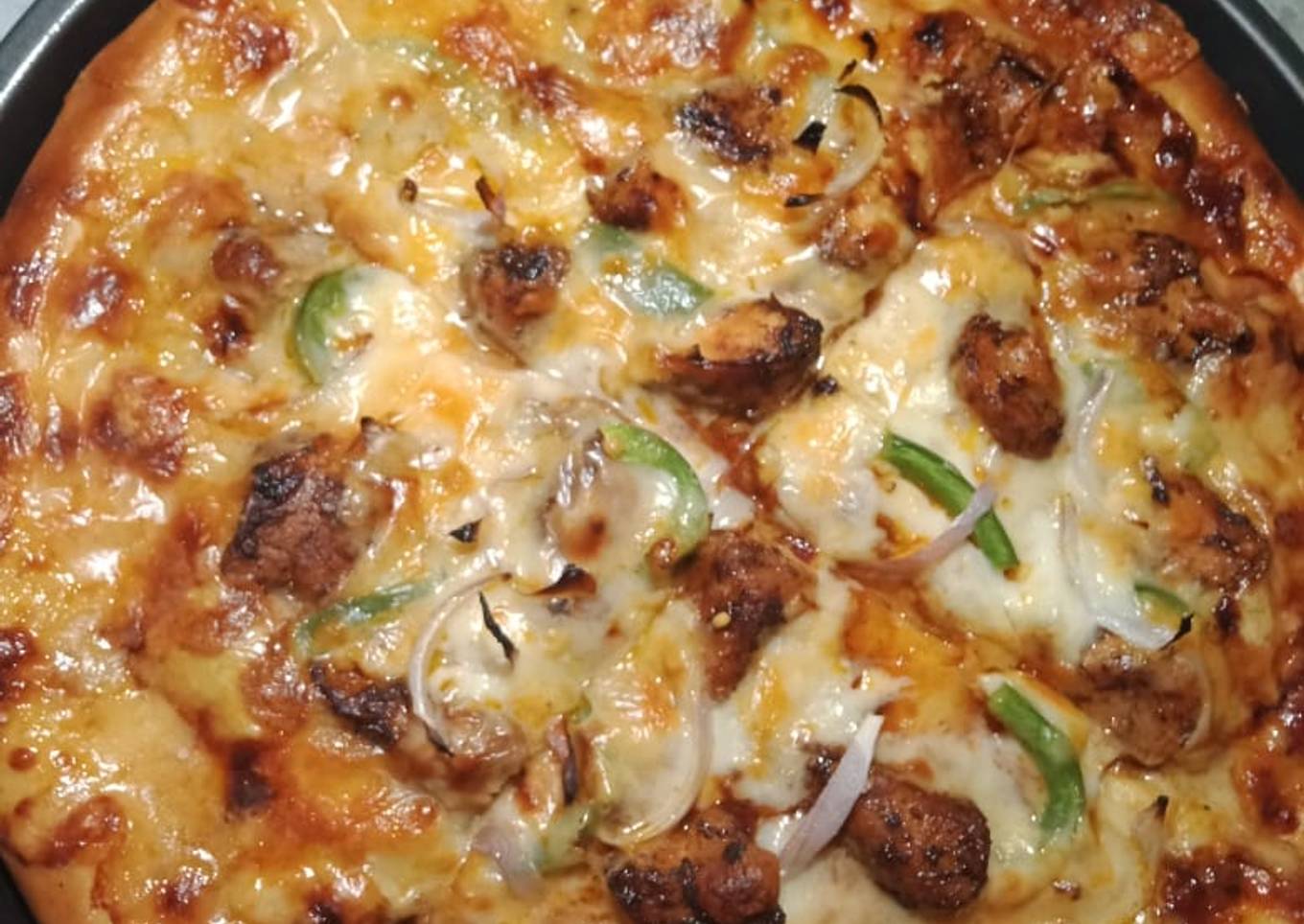 3 spice- chicken Tikka pizza