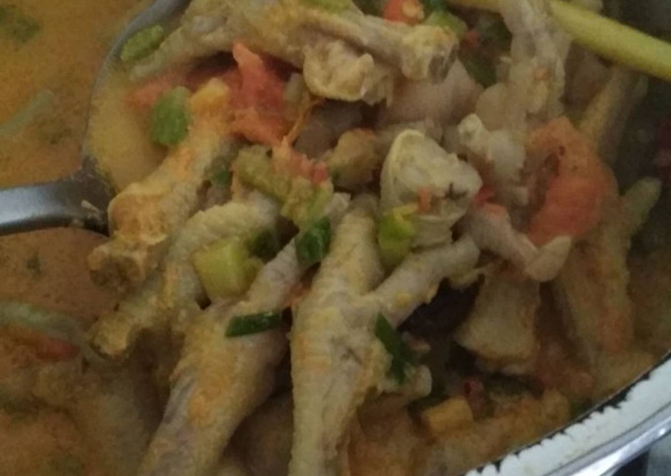Tongseng ceker