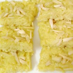 A picture of Khoye ki burfi.