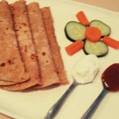 A picture of Aloo Paratha.