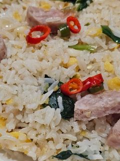 รูปของ ข้าวผัดแหนม