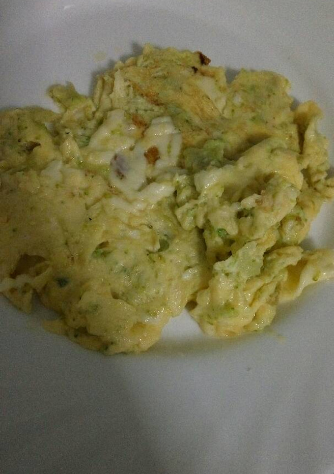 Una foto de Tortilla de brócoli y queso