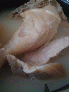 Una foto de Caldo de Pollo en Monsieur plus