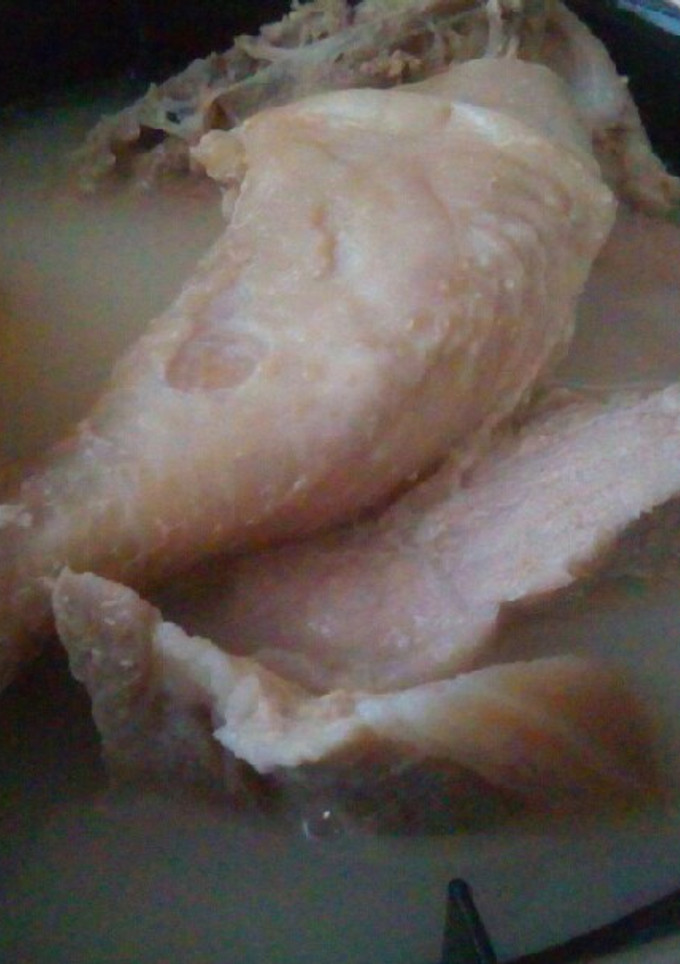Una foto de Caldo de Pollo en Monsieur plus