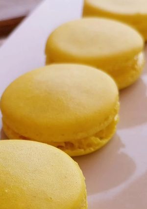 Una foto de Macarons de limón