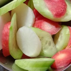 A picture of Salad.