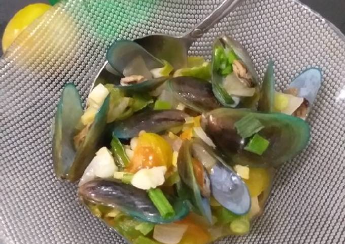 Kerang Hijau Masak Sprite