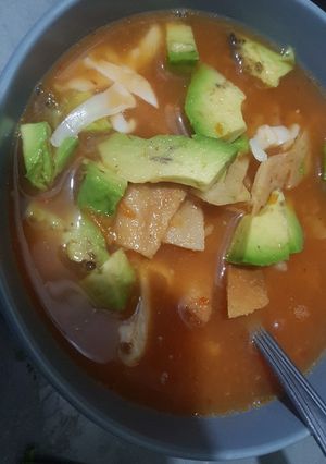 Una foto de Sopa Azteca o de Tortilla