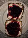 Berry toast