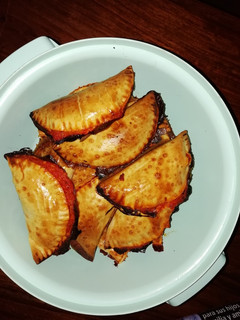 Una foto de Empanadillas de atún al horno
