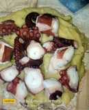 Pulpo a feira sobre parmentier de patata y lechuga de alga