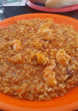 Una foto de Arroz meloso a la marinera
