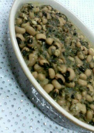 صورة لوصفة سبانخ باللوبيا