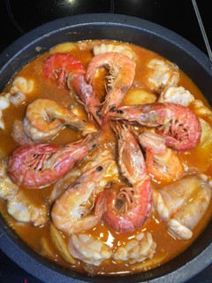 Una foto de Cazuela de rape con gambas 🦐 y langostinos 🍤