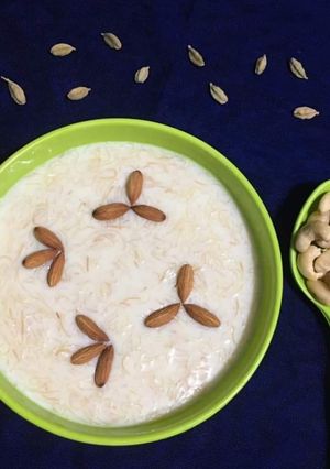 A picture of Feniya / Pheni pudding.