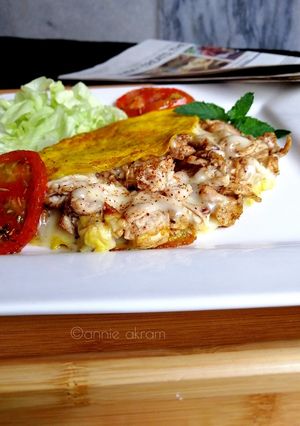 A picture of Cheesy Chicken Omelette.