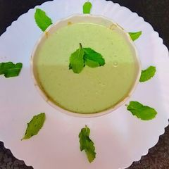 A picture of Dahi Chutney.