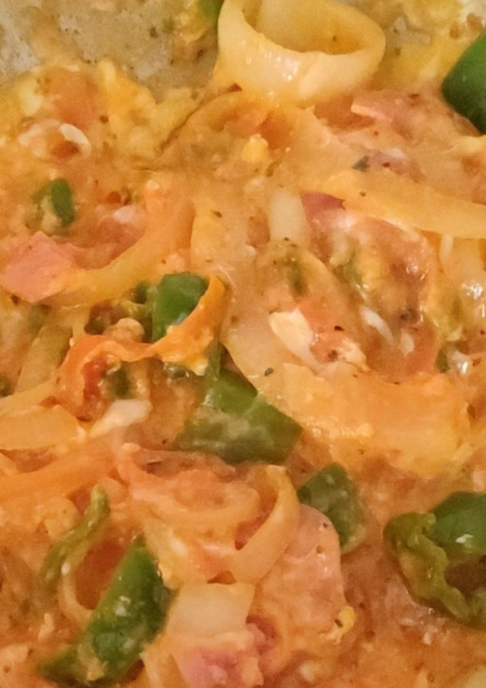 Una foto de Verduras con huevo y queso, fáciles y rápidas ❤️