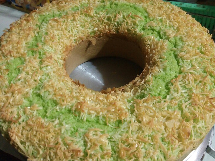 Langkah Mudah untuk Menyiapkan Bolu Pandan keju lembut uk 28 yang Bikin Ngiler