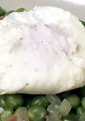 Foto principal de Huevo poché (o escalfado)