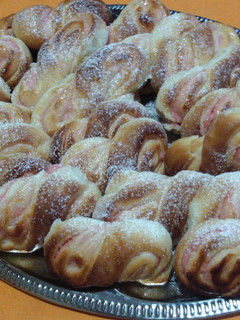 Pudingos csavart recept fotója
