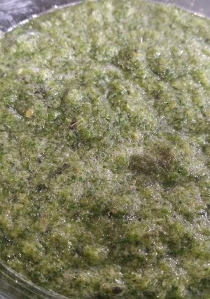 A picture of Sabaz chutney.