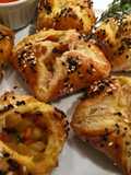 Pastry isi Kari Kentang & Wortel