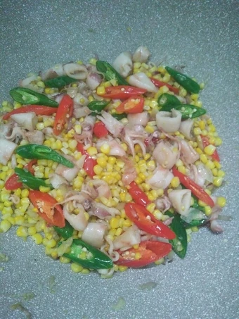 Cara Gampang Menyiapkan Resep  Tumis Cumi asin jagung manis yang Menggugah Selera, Lezat Sekali